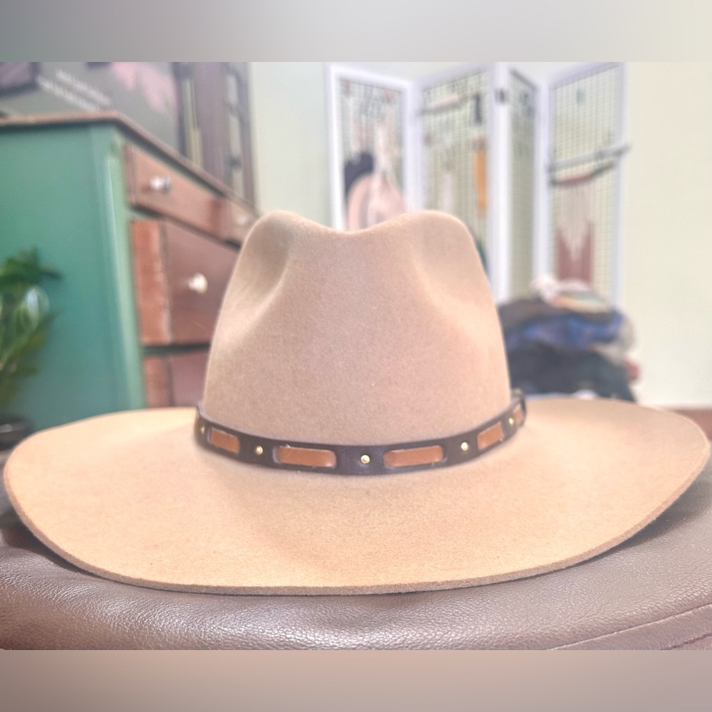 Stetson Tan Cowboy Hat with Dark Brown Band
